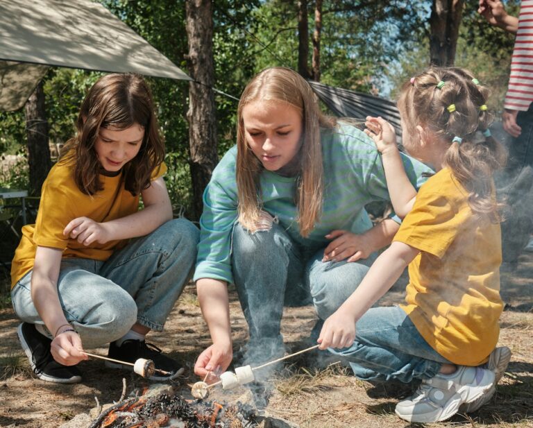 managing homesickness at holiday camps